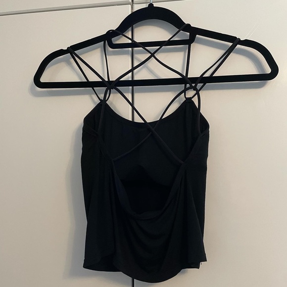 Cute backless tank top with built in padding - Picture 2 of 4